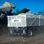 PT Welding Lightweight Chassis Trailers in action.